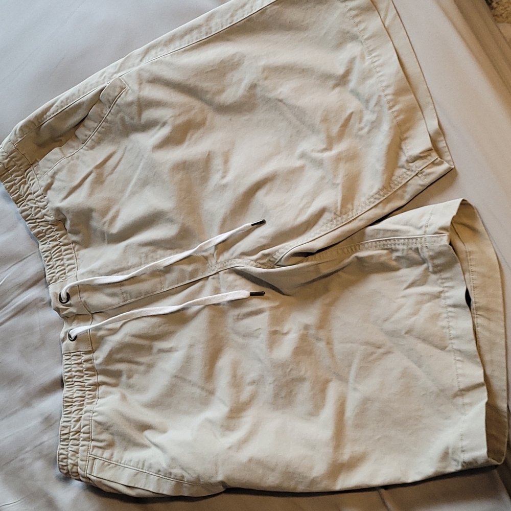 Polo Shorts with drawstring